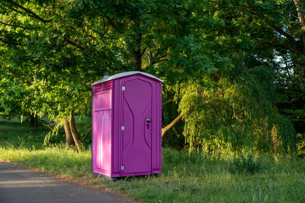 Best Luxury portable toilet rental  in Bannockburn, IL